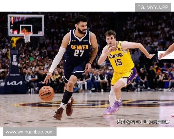 媒体人:斯玛特找回状态关键 里夫斯防守提升仍需努力 媒体人:斯玛特找回状态关键 里夫斯防守提升仍需努力