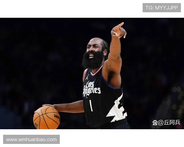 哈登赛季前三战展现全能控场实力场均两双效率惊人命中率超五成