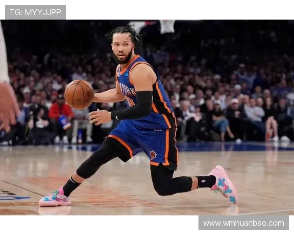 布伦森联手唐斯率尼克斯主场迎战绿军全新首发阵容曝光 布伦森联手唐斯率尼克斯主场迎战绿军全新首发阵容曝光